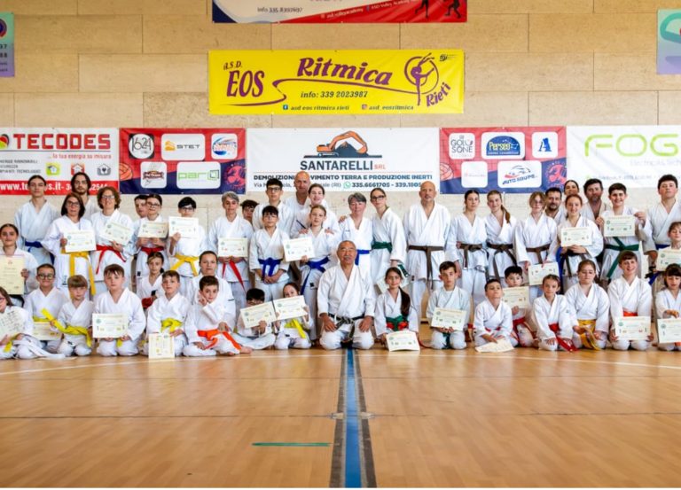 Karate, grande successo a Rieti per lo stage del Maestro Matsuyama e gli esami di passaggio di cintura