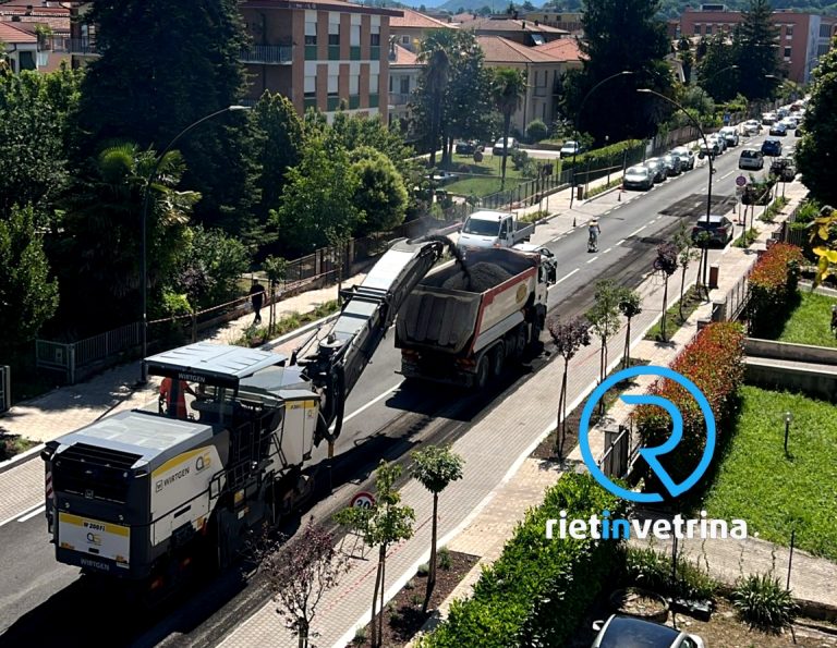 Assessore Chiarinelli: “In via Borsellino alcuni tratti di asfalto con problemi. La ditta ha scelto di posarlo nuovamente”
