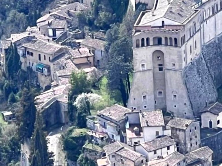 “Locanda del Convento”, il Comune di Rocca Sinibalda pubblica avviso per l’affidamento in gestione