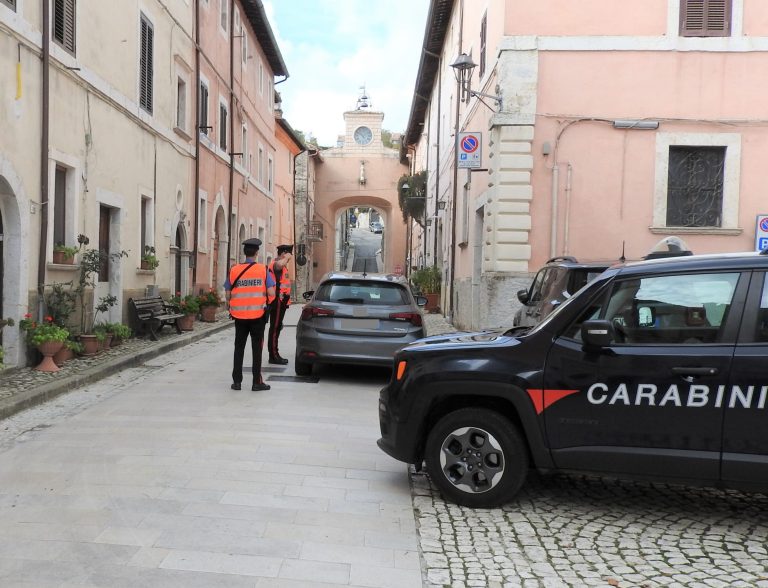 Tenta di rubare 10mila euro ad un’anziana con la truffa del “finto nipote”