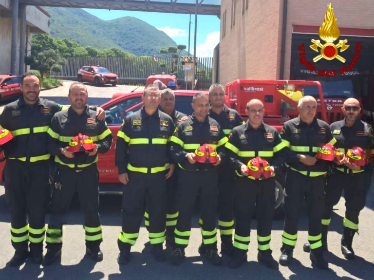 Vigili del Fuoco di Rieti, consegna del Casco Rosso ai nuovi nove Capisquadra