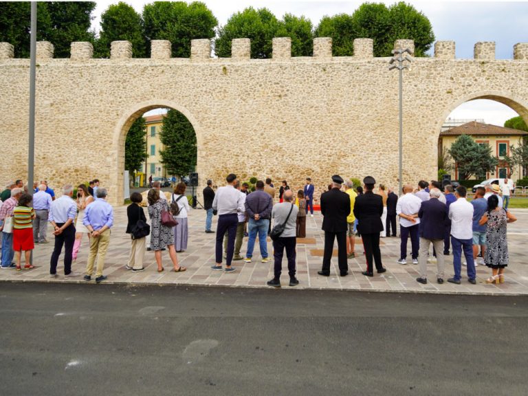 Porta d’Arce, inaugurati i lavori di riqualificazione. Sinibaldi e Chiarinelli: “ingresso della Città più bello, funzionale e con nuovi servizi”.