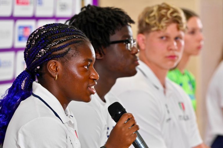 Rieti 2026, ci siamo! Gli atleti sono carichi: “Pronti a divertirci”. Oggi la sfilata in centro storico