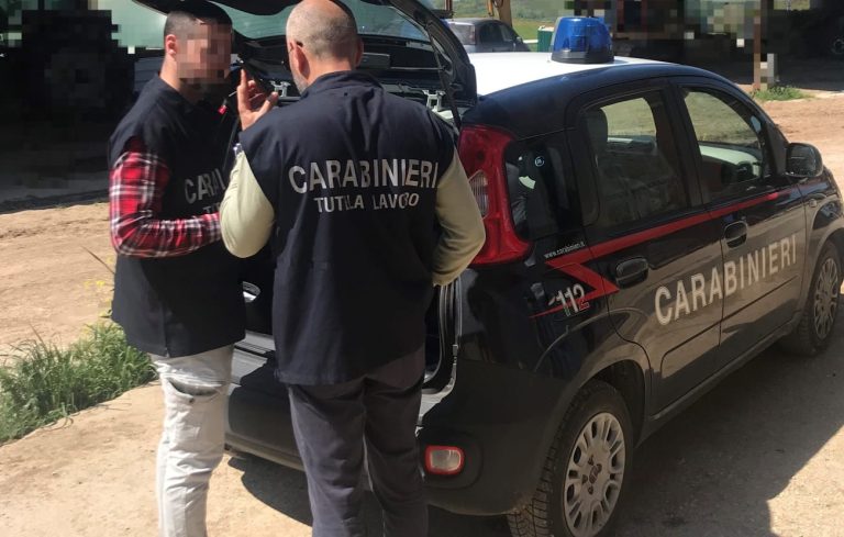 Borgorose, carabinieri sospendono l’attività di fuochi d’artificio per la lavoratrice irregolare. Sanzionato il titolare