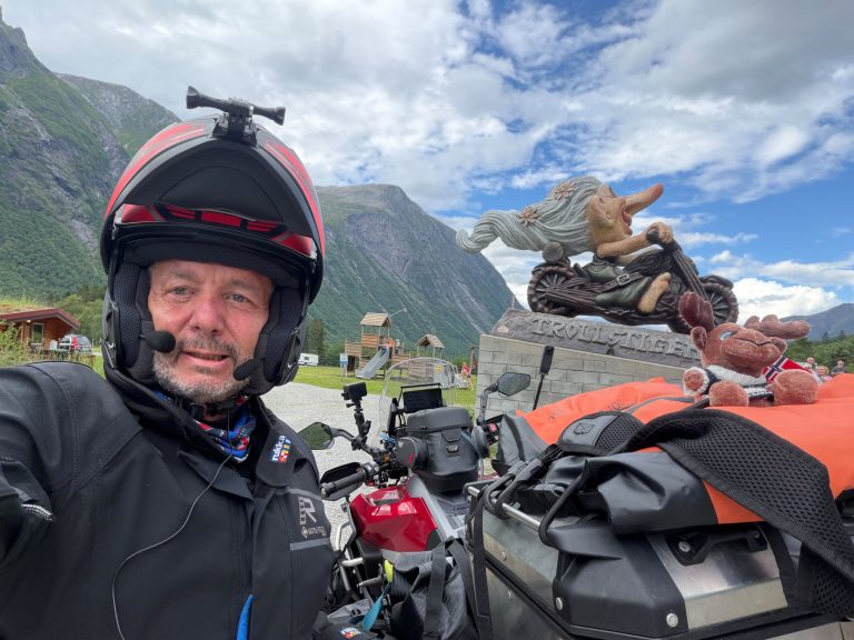 Giro del mondo in moto per il reatino Carlo Giuli: destinazione Capo Nord – FOTO E RESOCONTO