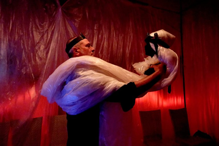 Dal 30 luglio al 2 agosto in scena nei sotterranei del Castello di Rocca Sinibalda “Richard’s Alchemy”