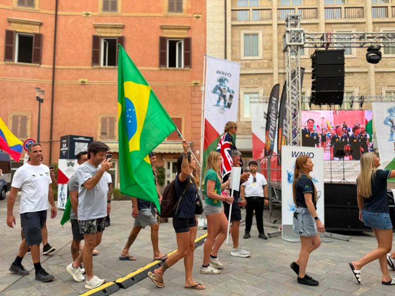 Inaugurati i Campionati Mondiali di Wakeboard 2026