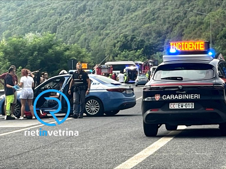 Bilancio tragico nello scontro Rieti – Terni: ci sono 5 vittime. Due eliambulanze sul posto per i feriti gravi