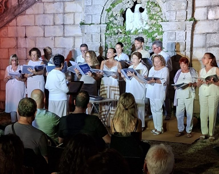 Festeggiati i 40 anni del Coro Castrum Novum di Castelnuovo di Farfa, anima del paese – LE FOTO