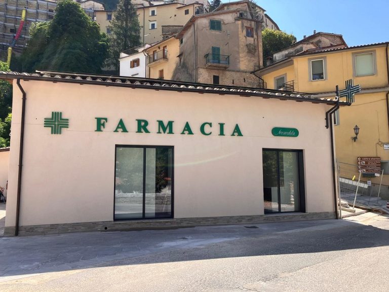 A Cantalice apre una nuova farmacia