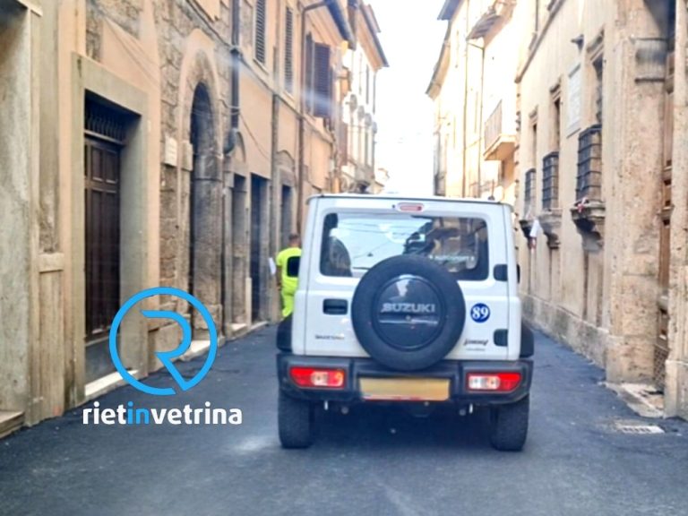 SEI TU IL REPORTER – Emanuele Maria: “Secondo tubo rotto in via Garibaldi? Se si insiste a fare operazioni di facciata e si trascurano problemi strutturali, questo accade”