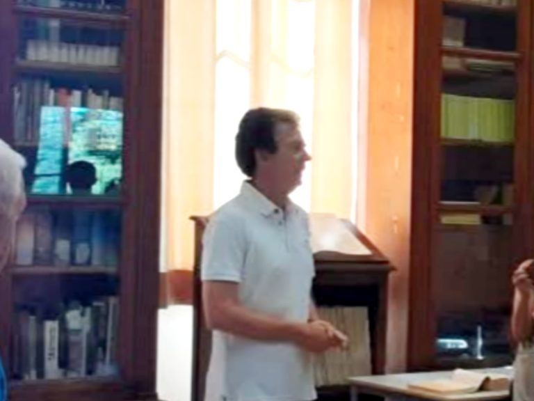 Il prof. Valerio Ortenzi va in pensione: festeggiato dai Varroniani
