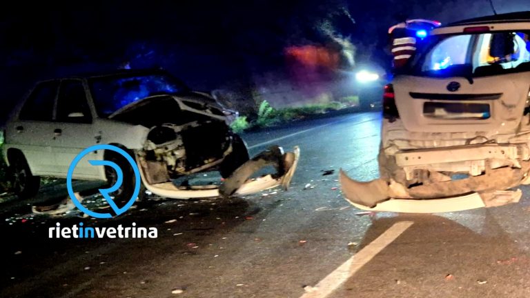 Grave incidente sulla Salaria per Roma: auto in fiamme. Tre i veicoli coinvolti