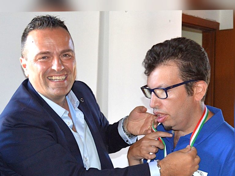 Passione e solidarietà a Rieti. Raduno di auto d’epoca MG per la Onlus Loco Motiva – LE FOTO