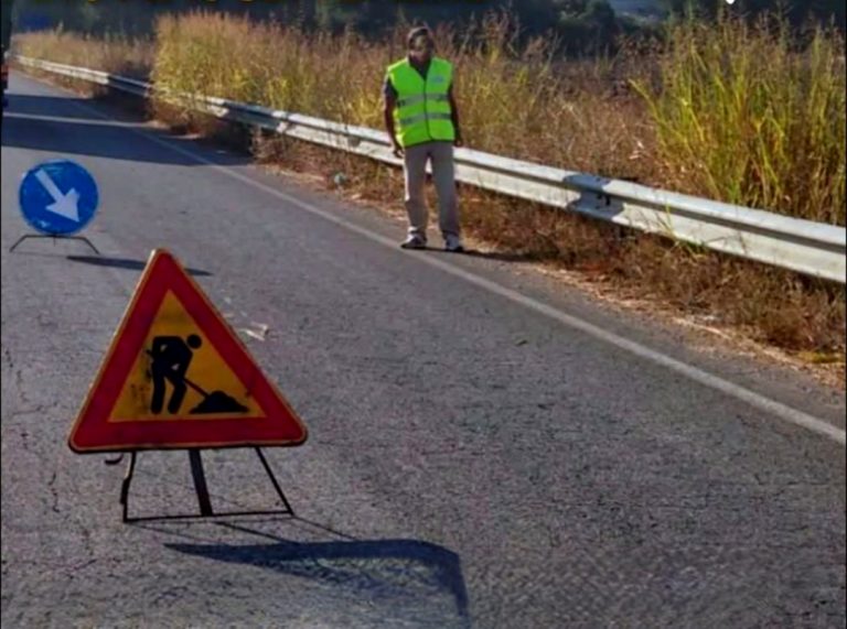 Lavori di ripavimentazione sulla Salaria per Roma dal km4+000