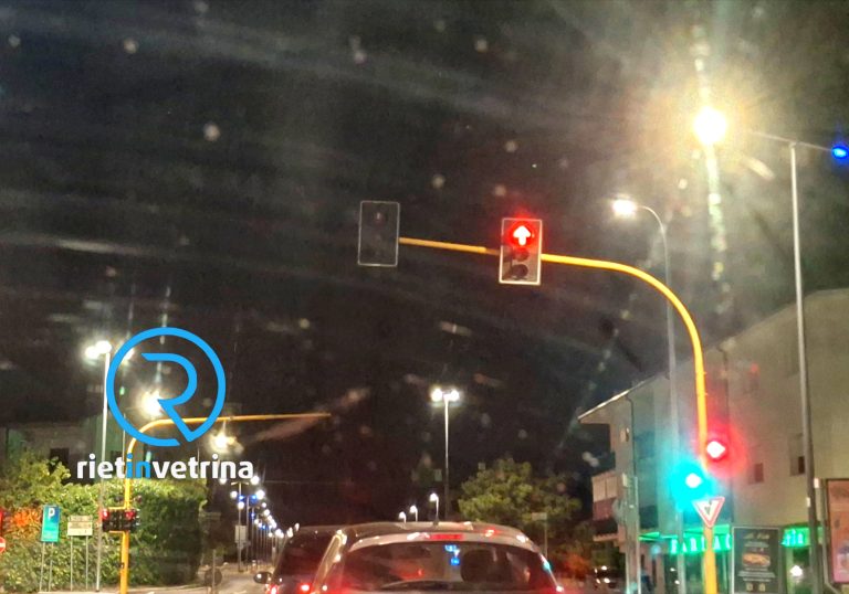 SEI TU IL REPORTER – “Quando verrà ripristinato il “verde” nel semaforo alto di fronte all’ex Manicomio? Lì c’è il T-Red”