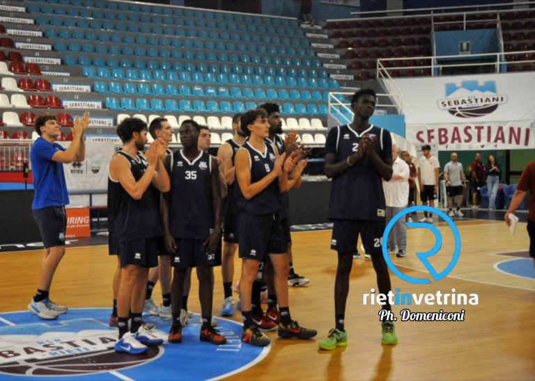 “Tifo Rieti”, consegnati tutti i 60 abbonamenti messi a disposizione dalla Fondazione Varrone per la Sebastiani Rieti