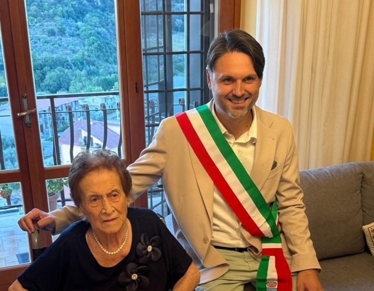Toffia festeggia Carlina: 100 anni vissuti nel paese sabino