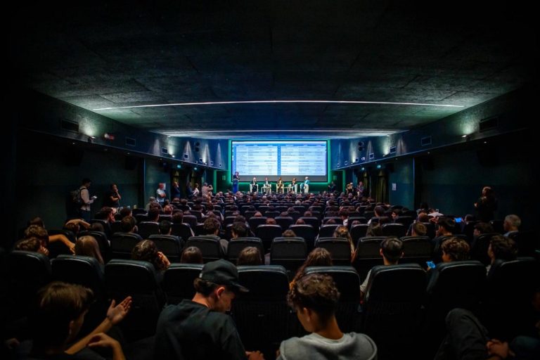 Oltre 4 milioni di euro dalla Regione Lazio alle sale cinematografiche e arene del territorio