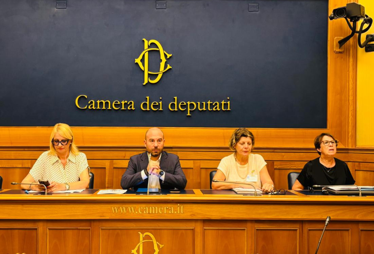 Presentato il XXIV Rapporto di Cittadinanzattiva sulla sicurezza delle scuole: “crolli e infortuni in aumento. Allarme per rischio idraulico, idrogeologico e climatico”