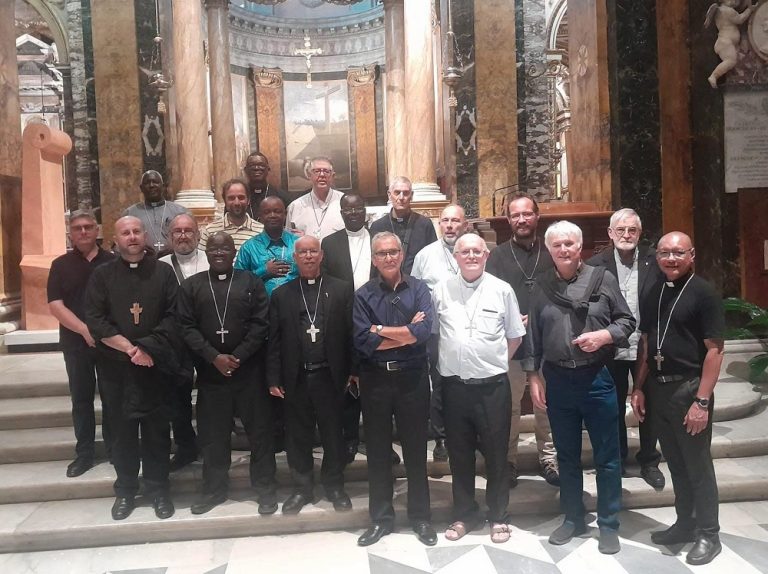 Il vescovo di Rieti Vito Piccinonna ha accolto in Cattedrale un gruppo di Vescovi comboniani provenienti dalle Chiese d’Africa
