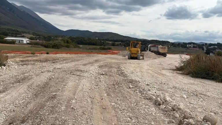 Ripartiti i lavori in prossimità del Casello A24 Valle del Salto Calisse: “Vi sorgerà un Centro Fieristico”