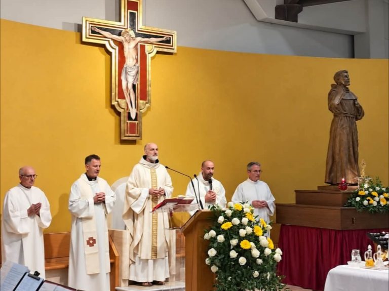 Nella Parrocchia San Francesco Nuovo celebrato il transito di san Francesco con padre Renzo Cocchi