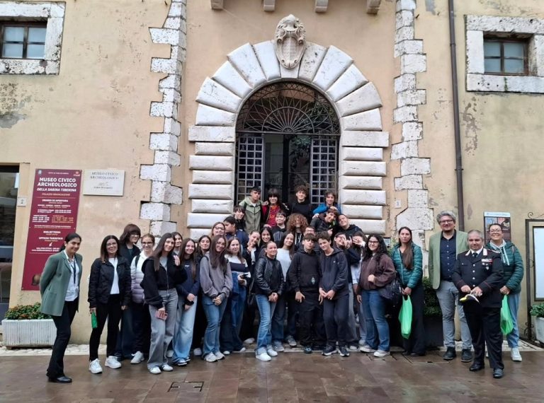 Il Liceo Classico Rocci al MUSAF di Fara in Sabina: prende avvio la collaborazione per il percorso A.U.R.E.US.