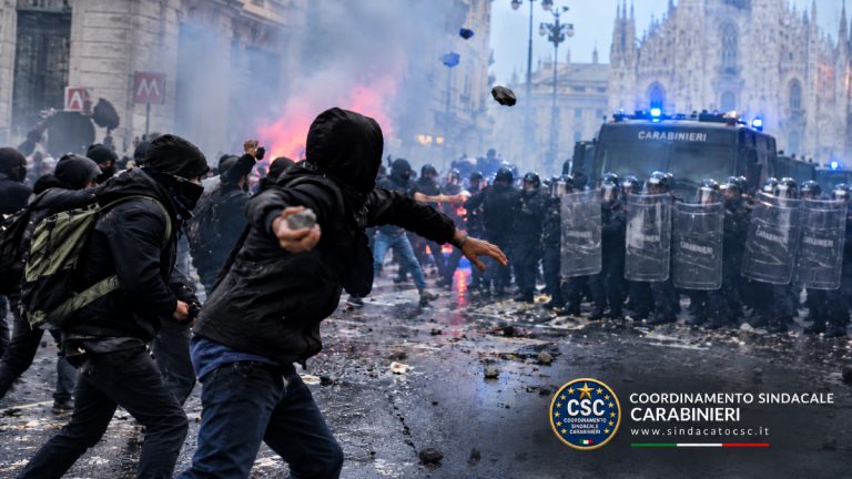 Sindacato Carabinieri (CSC): “Basta violenze contro le Forze dell’Ordine. Il Governo dia risposte concrete”